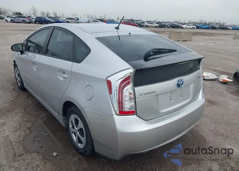 2014 Toyota Prius Two z USA, uszkodzony, nr VIN JTDKN3DU8E0365820